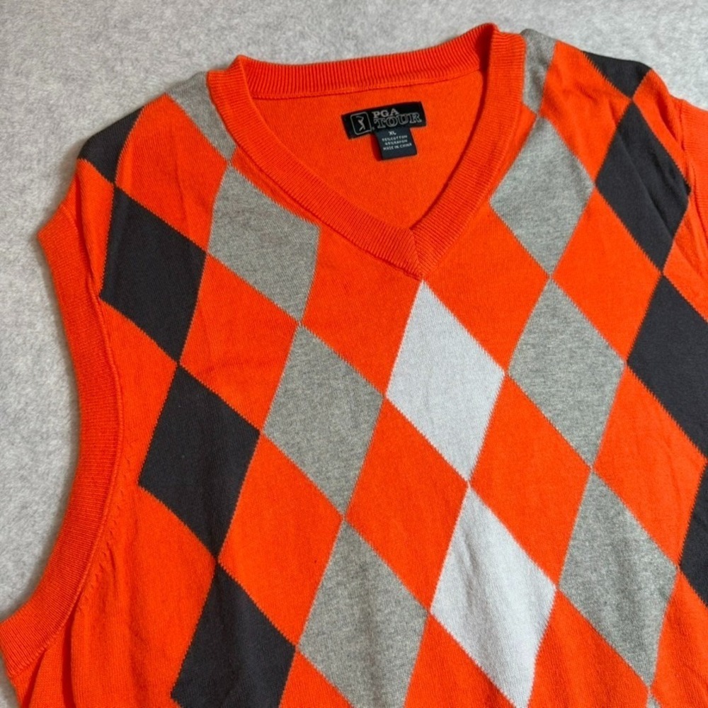 PGA Tour Mens Classic Argyle Golf Sweater Vest Orange V-Neck XL RN37763 - Picture 1 of 8